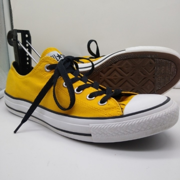 yellow converse laces